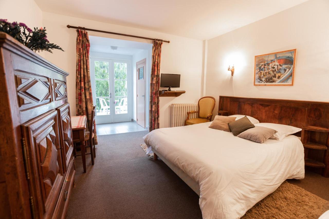 Chez Bouchet Hotel Licq-Atherey ภายนอก รูปภาพ